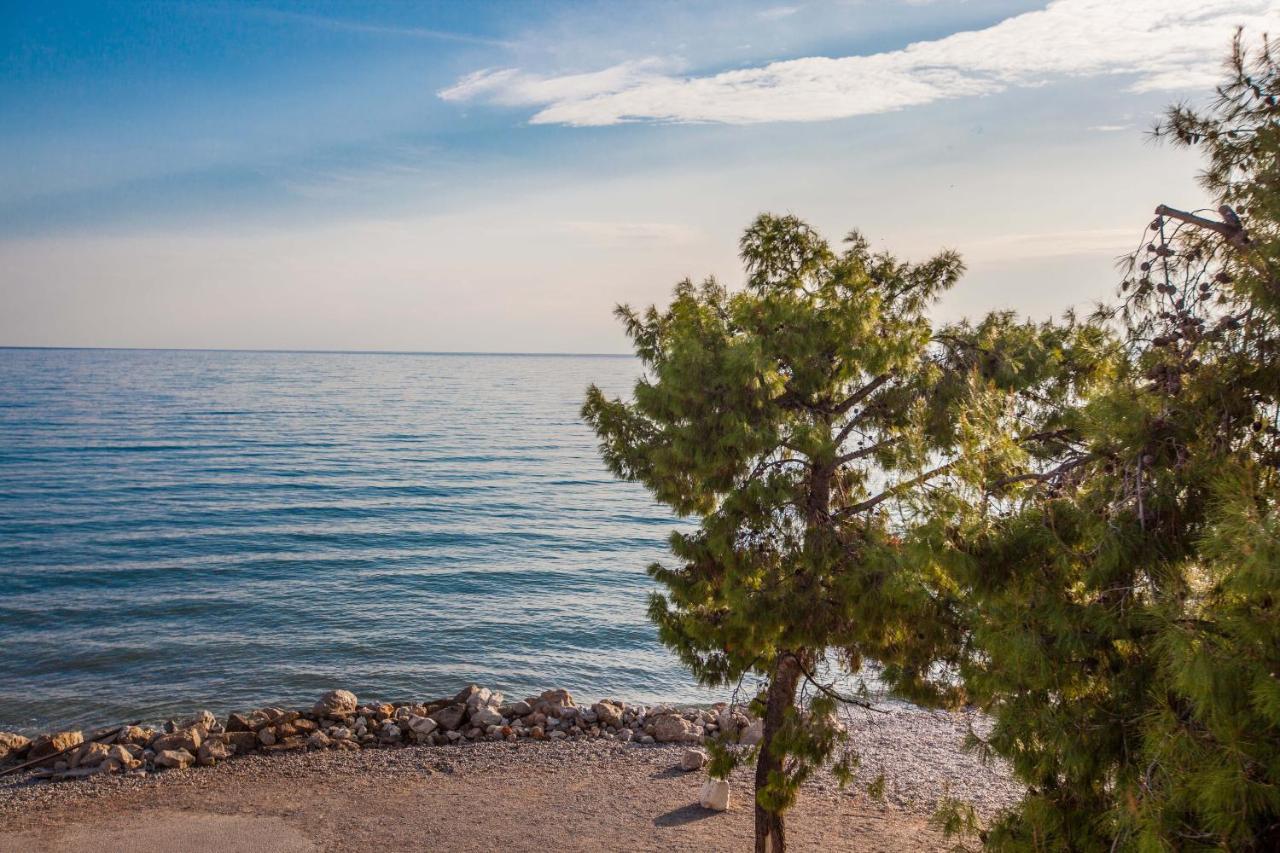 Kalafatis Beach Home Итеа Екстериор снимка
